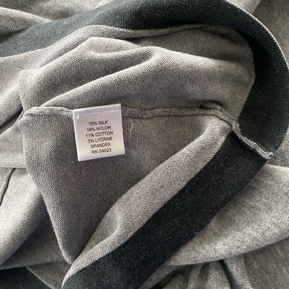 Banana Republic Silk Sweater Black and Gray